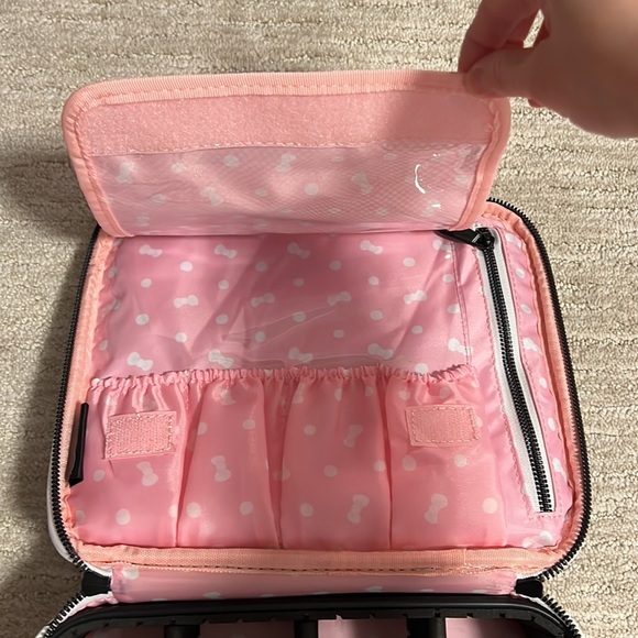 Impressions hello kitty Sanrio cosmetic vanity make up case - Picture 5 of 10